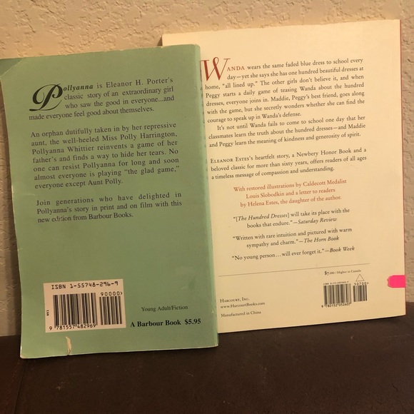 🤩 3/$10 - Lot of 2 Children’s books - Picture 2 of 3